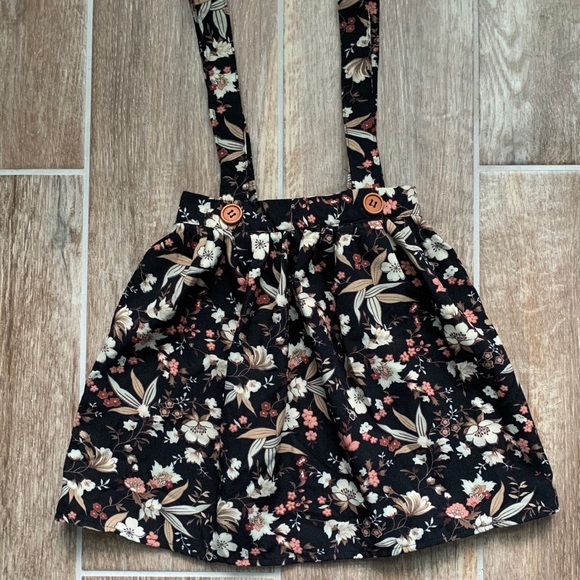 Other - Baileys blossoms skirt size 4t and 5t